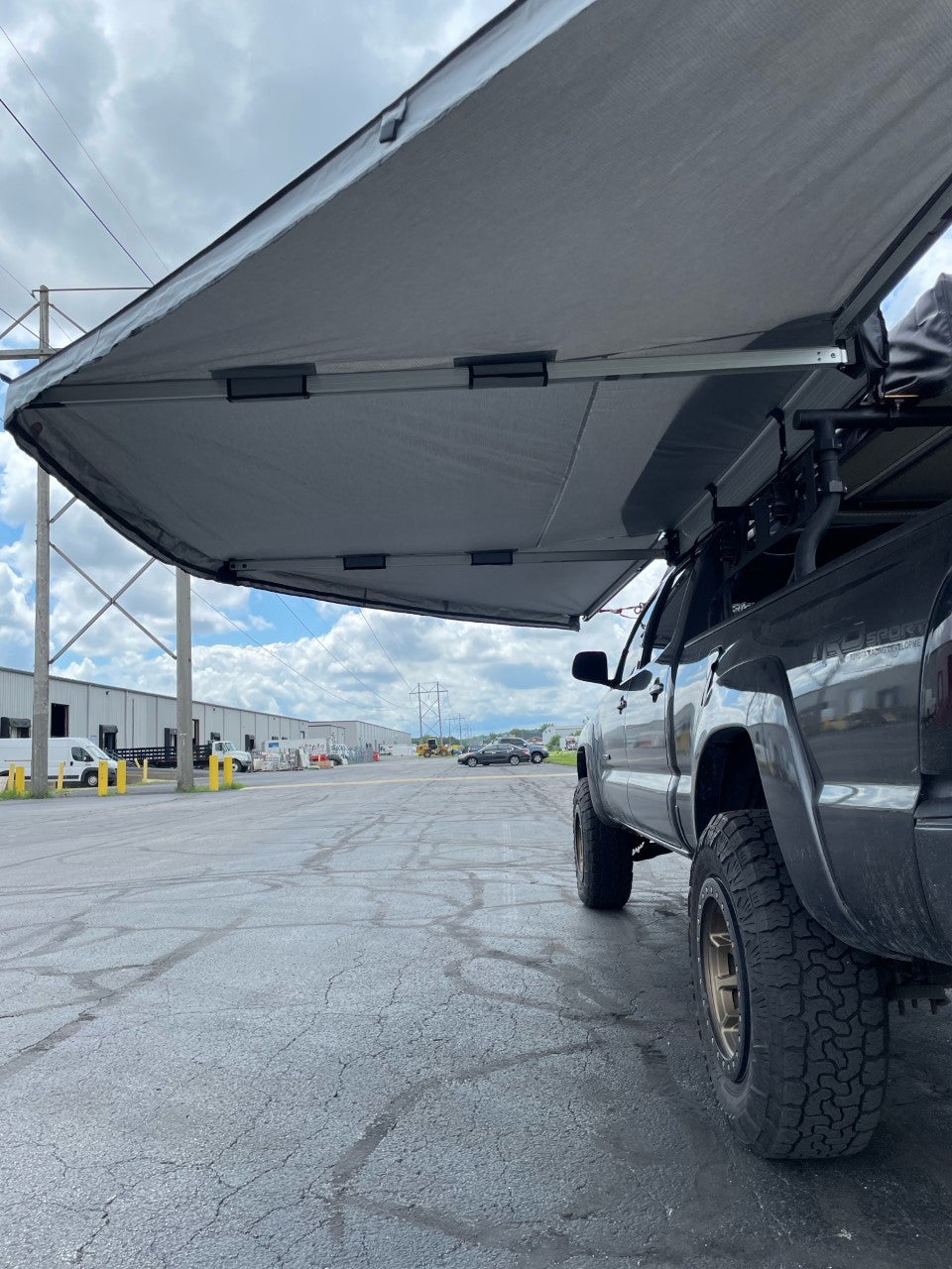 Body Armor 4x4 SKY RIDGE AWNING