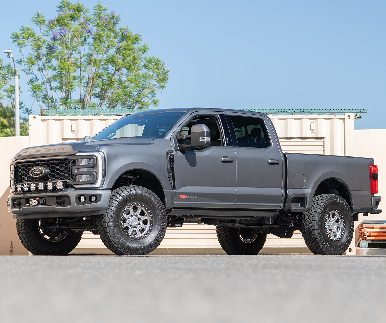 Carli Suspension 2023+ Ford F250/350 4X4 Level Height Radius Arm Drops