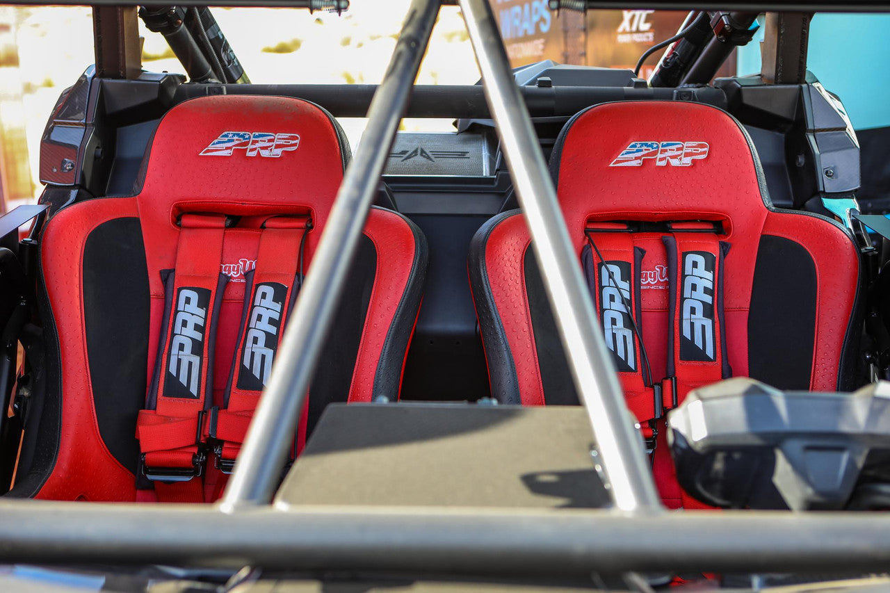 Podium Elite Suspension Seat; Black Vinyl