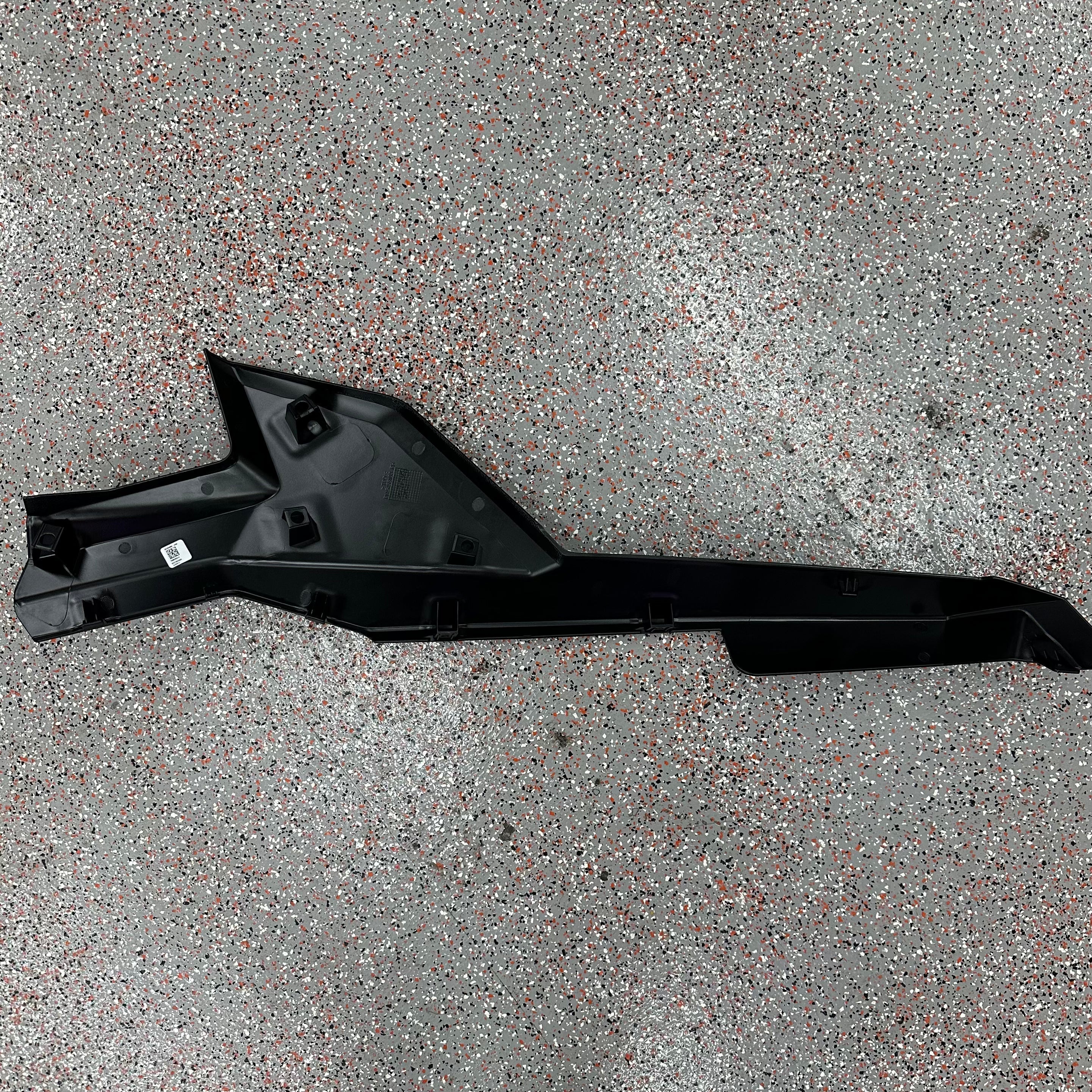 POLARIS FENDER OUTER,PNT,RH,STLTH BLK (GARAGE SALE)