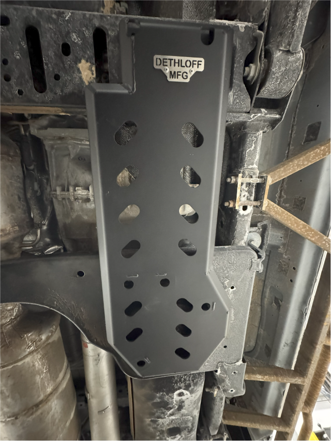Dethloff Manufacturing DEF Tank/Transfer Case Guard: 2014+ 2500/3500