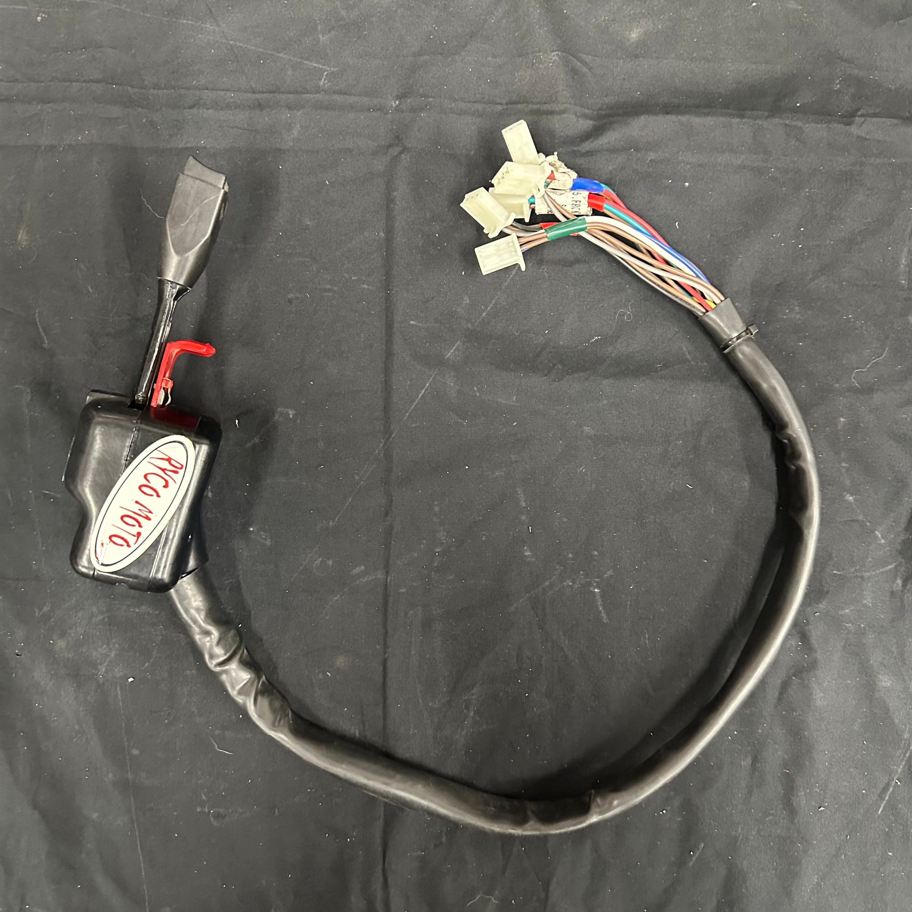 RYCO 5 PLUG TURN SIGNAL HARNESS W/HAZARDS (GARAGE SALE)