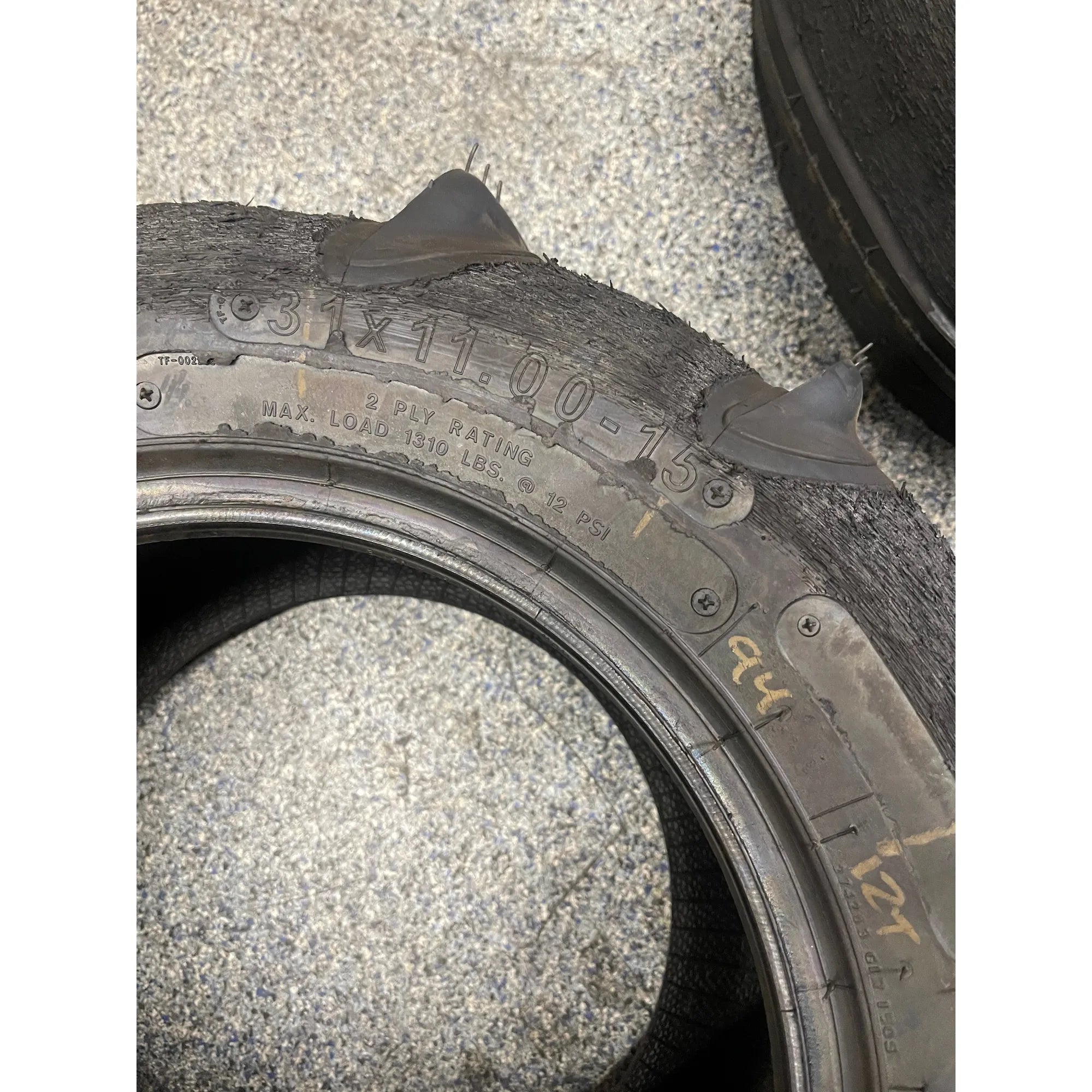 Destroyer Rear Paddle Sand Tire 31x11 R15 (GARAGE SALE)