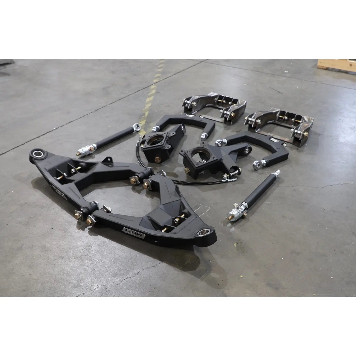 LSK 05+ Toyota Tacoma 2wd Race Kit - Image 4