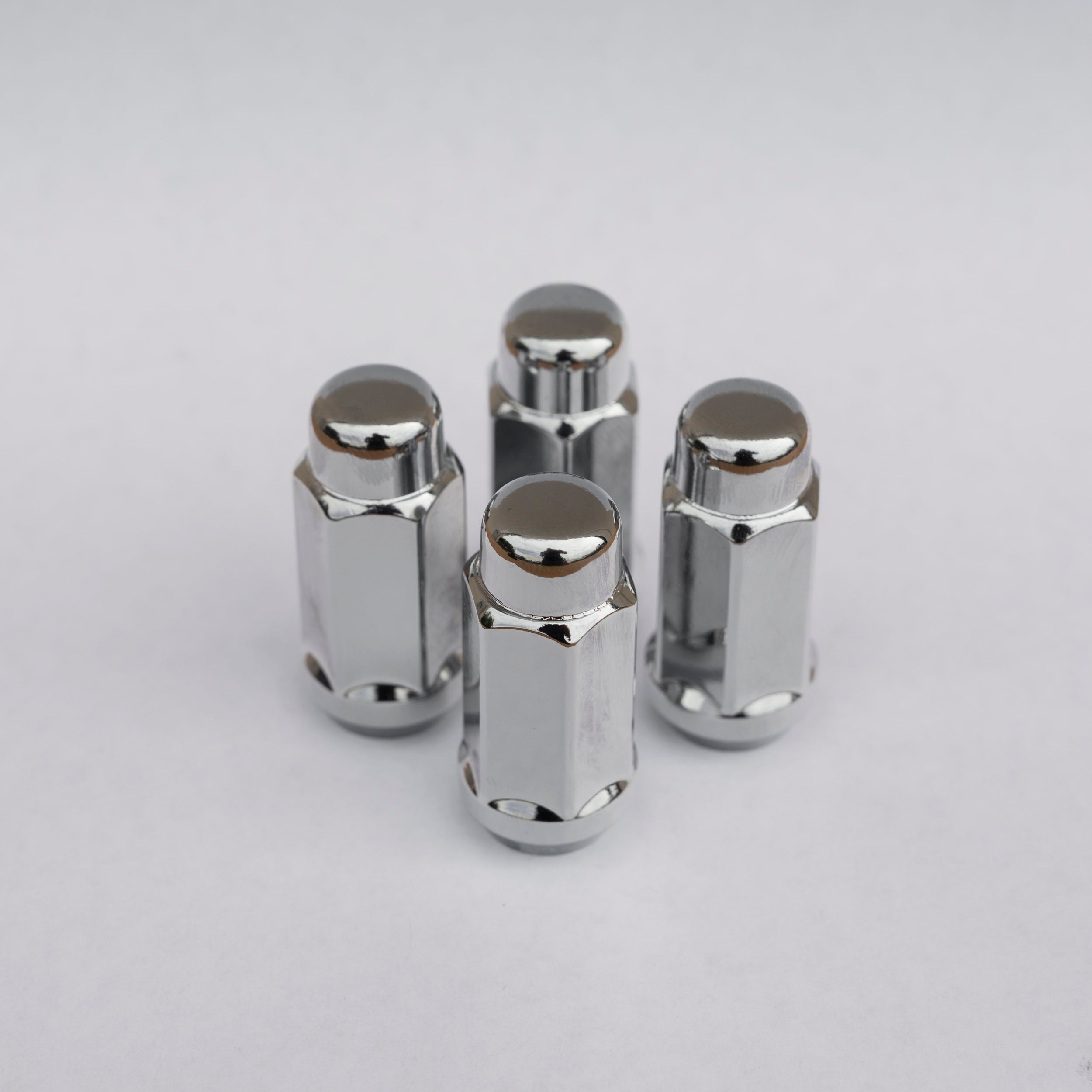 RAM 2500/3500 Black Closed Top Lug Nut Set of 32