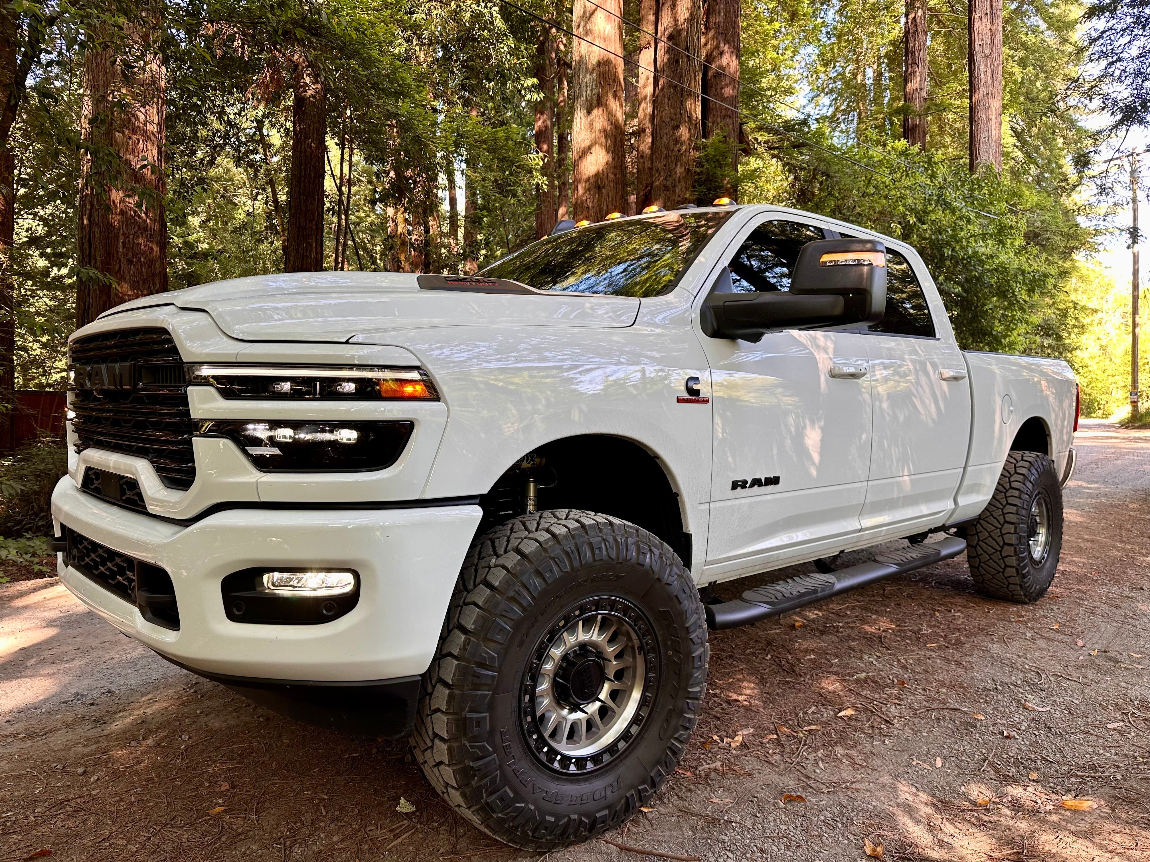 THUREN FOX 2.0 REMOTE RESERVOIR LEVELING KIT RAM 2500 (2014-Current)