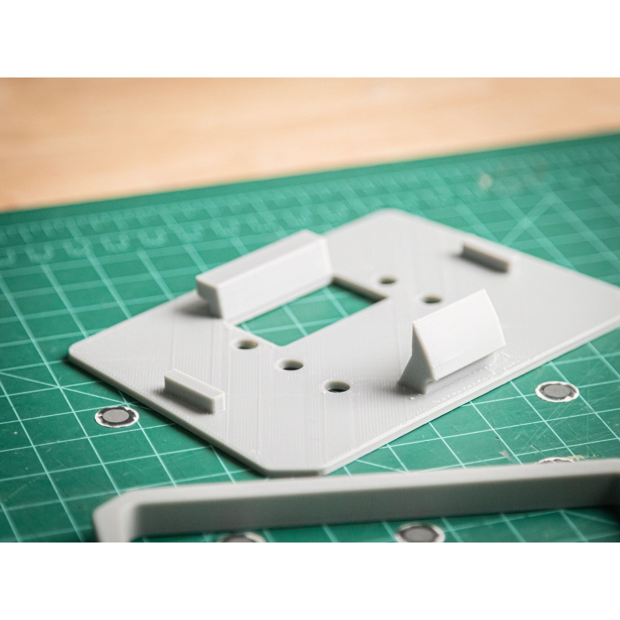 Can Am Maverick R RLB 8 Gang Mount