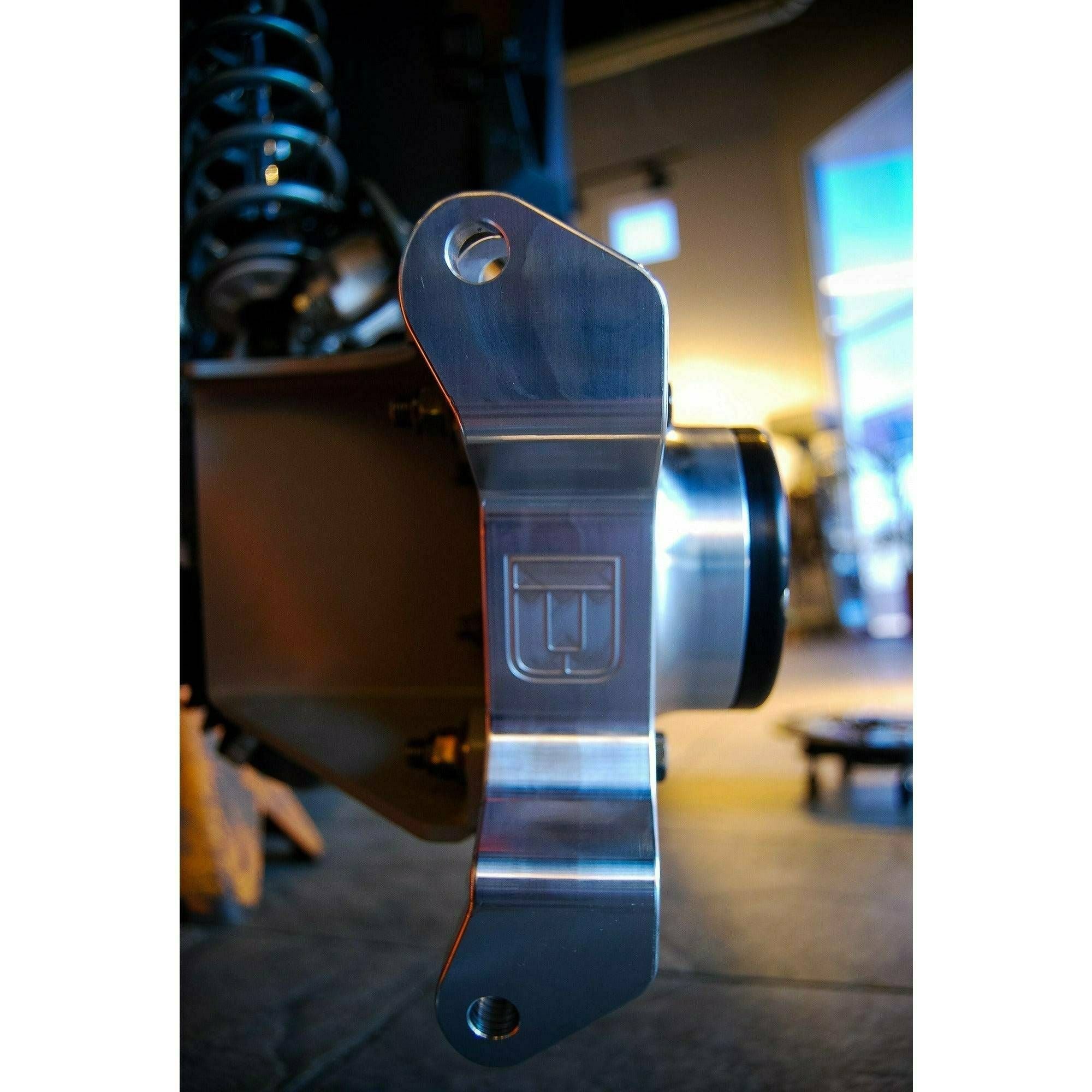 Polaris RZR Pro XP Billet Rear Bearing Carrier / Spindle