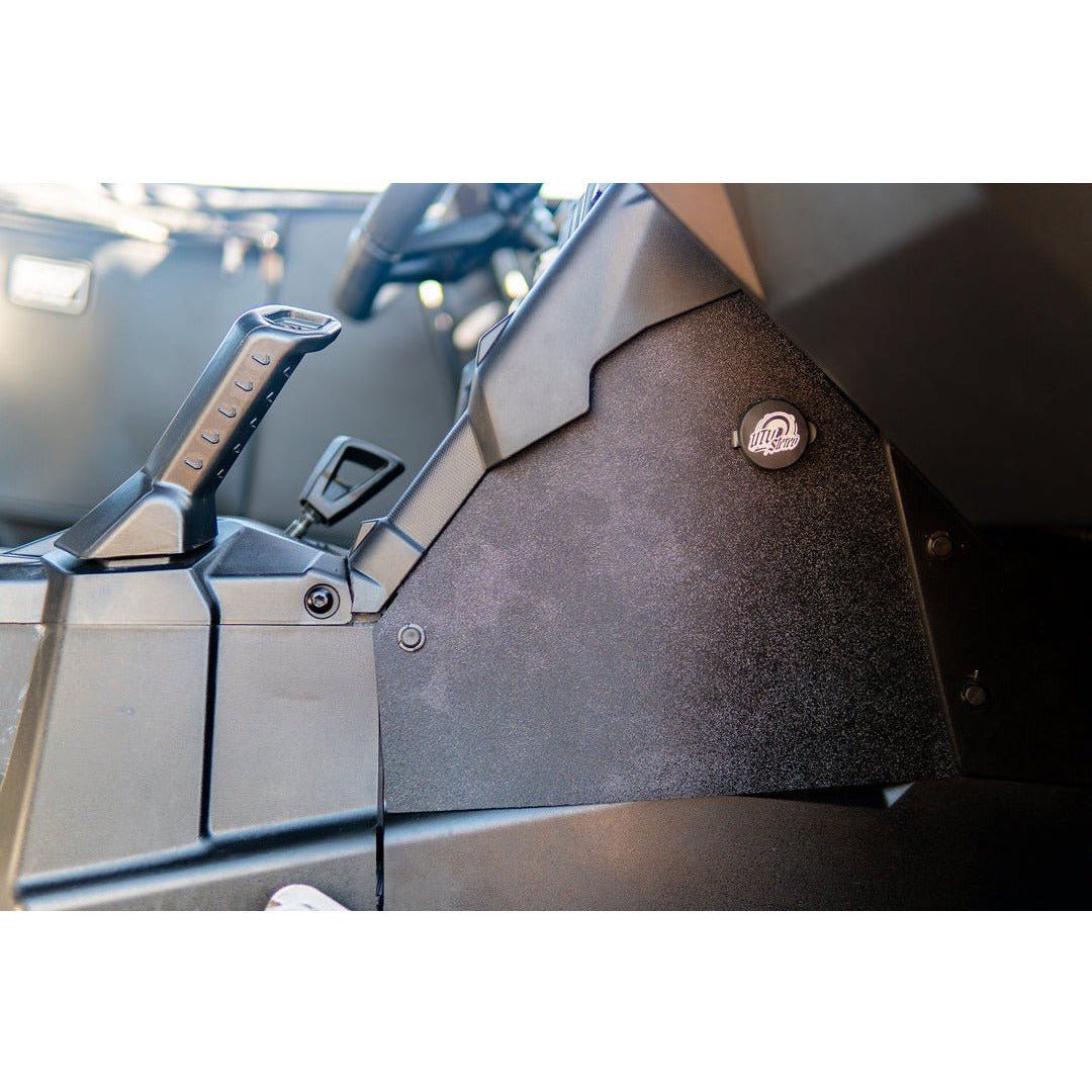 USB & Auxiliary Flush Mount Adapter