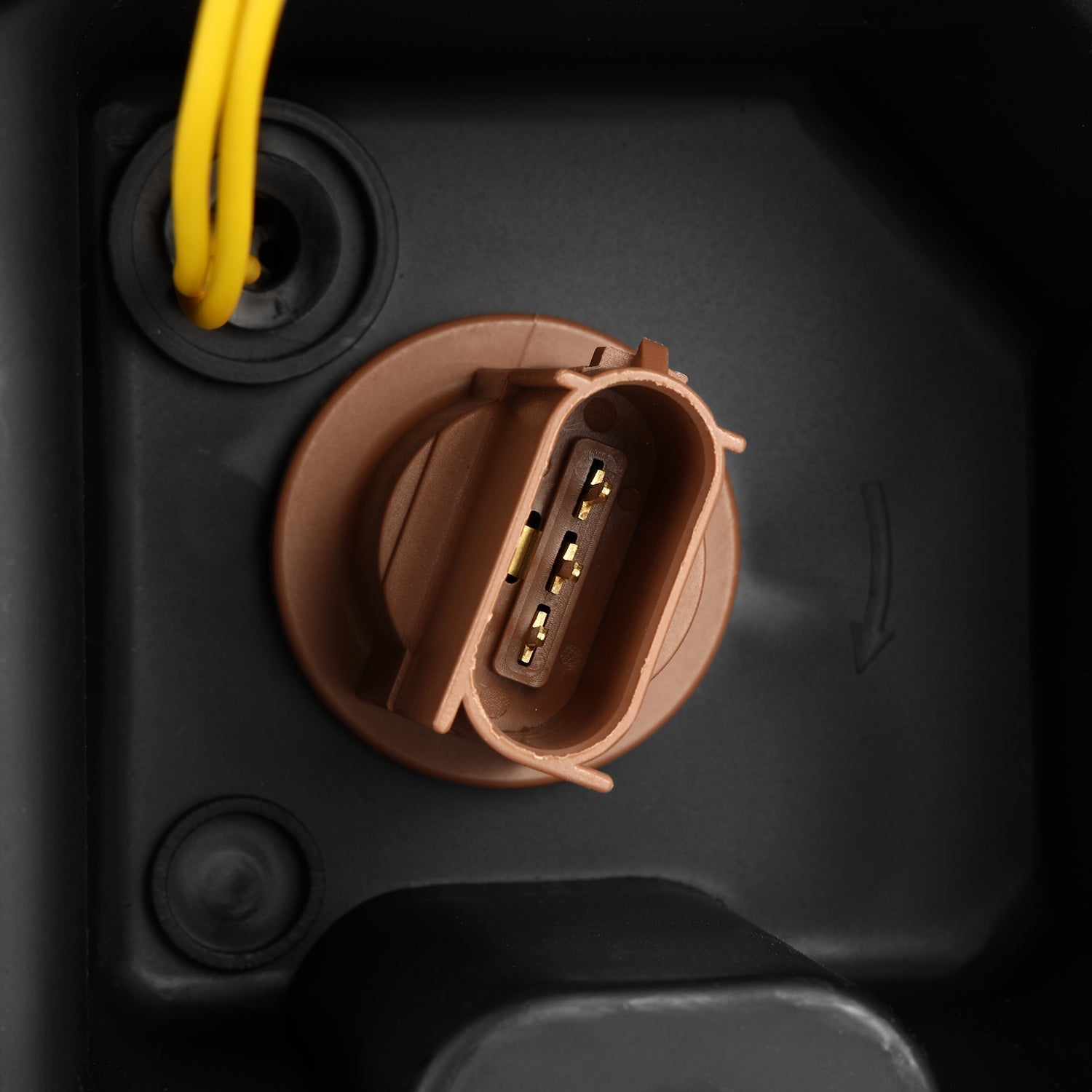 17-19 Ford Super Duty MKII LUXX-Series LED Projector Headlights Alpha-Black