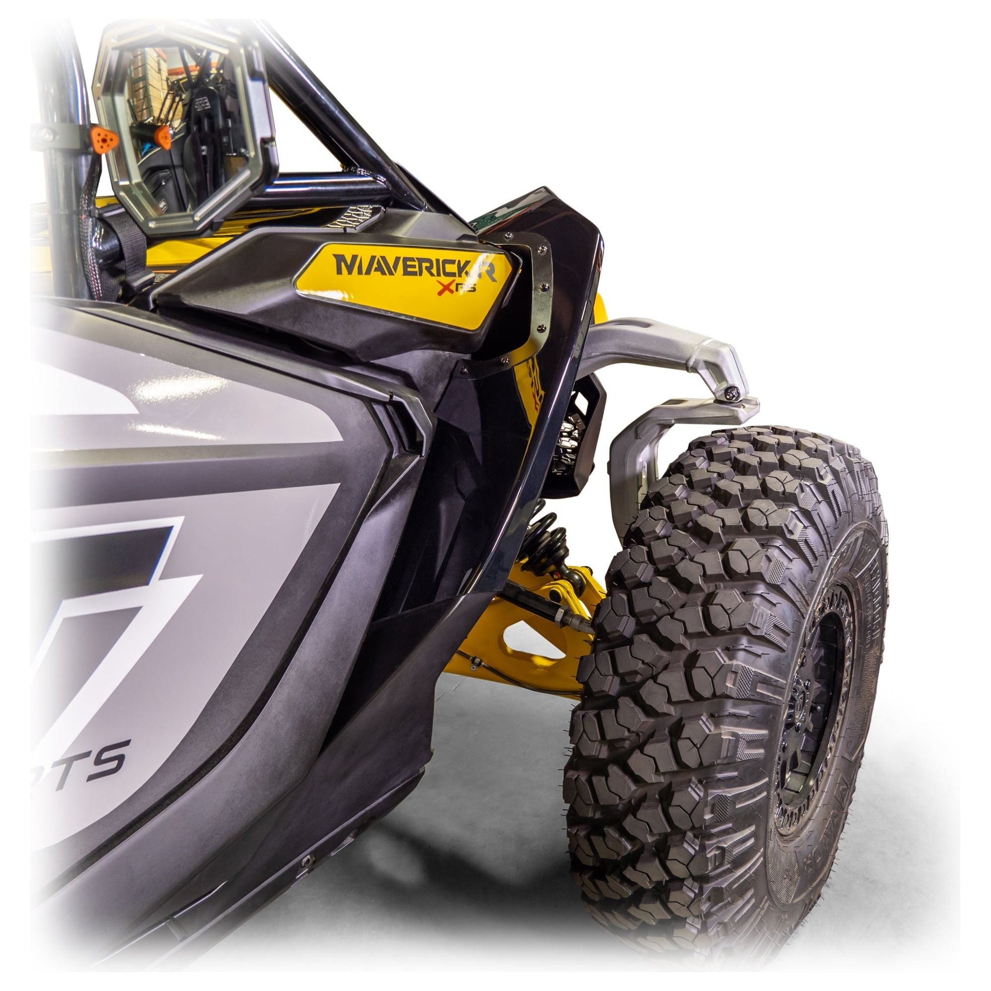 Can Am Maverick R Front Fender Kit