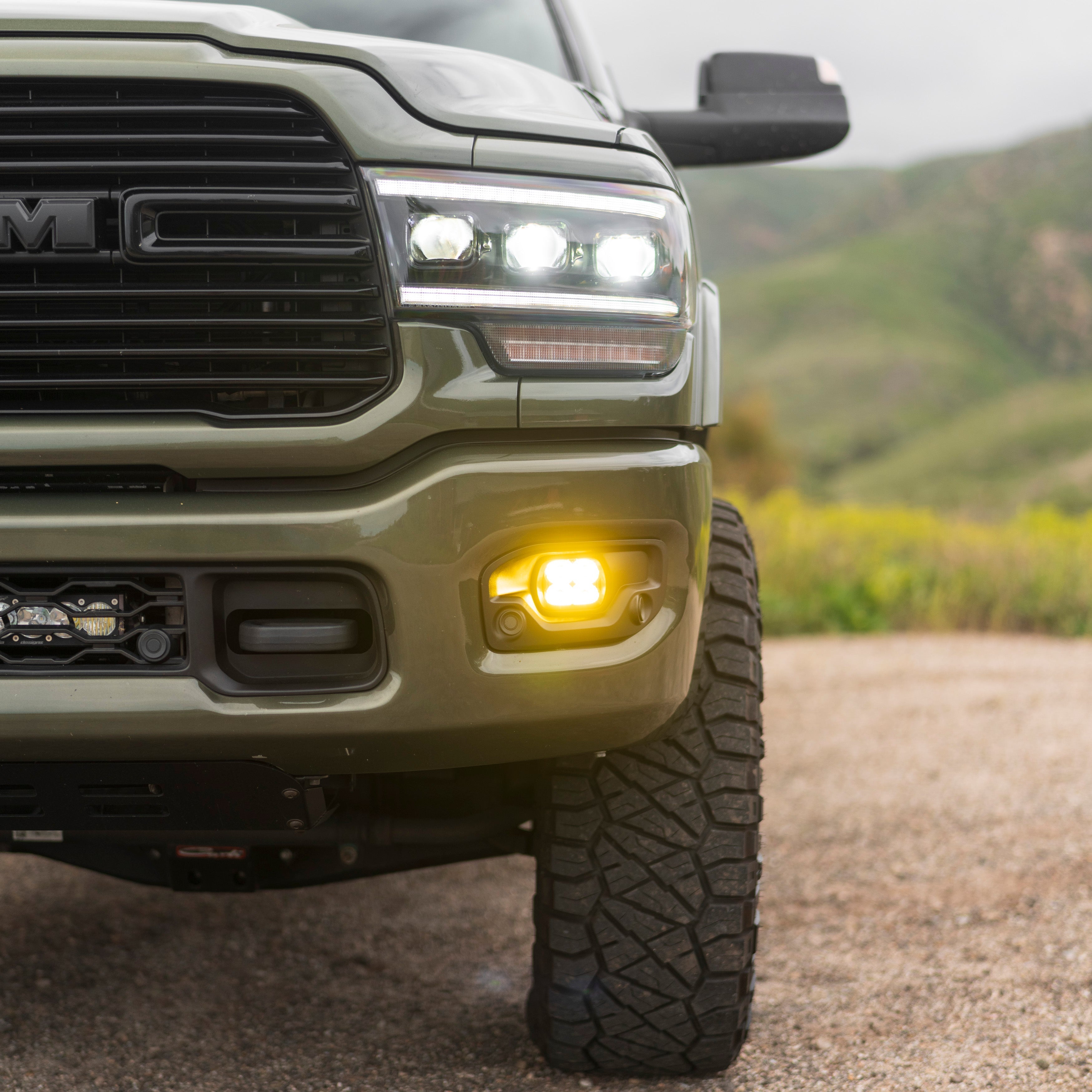 Diode Dynamics SS3 Fog Light Kit 5th Gen 2019-2024 Ram 2500/3500 Laramie / Limited / Power Wagon