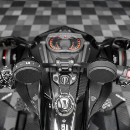 DS18 2.5in Handlebar Mount Speakers Full-Range Amplified Class D USB Port Water Resistant