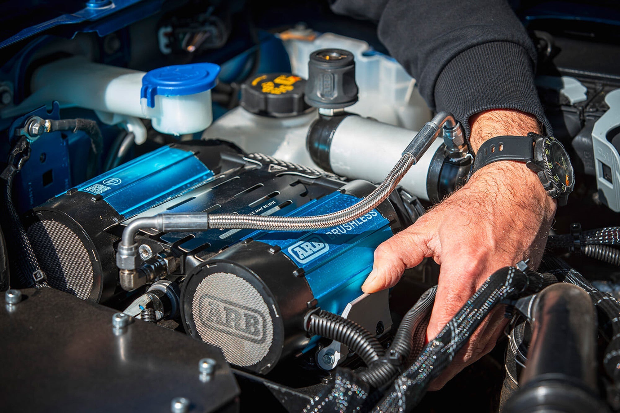 ARB BRUSHLESS TWIN MOTOR ONBOARD 12V AIR COMPRESSOR CKBLTA12