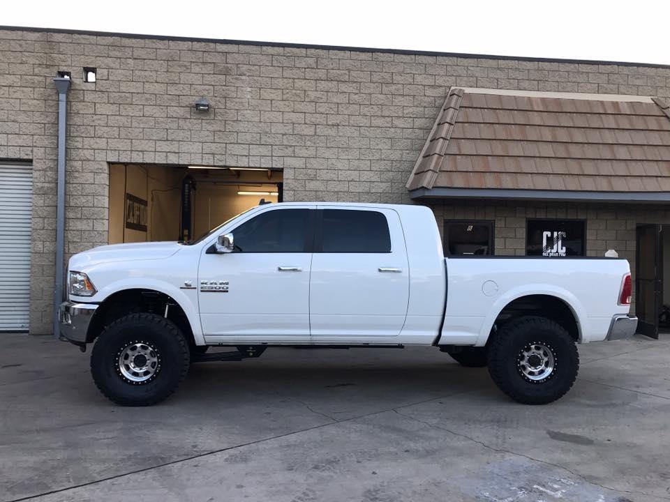 Trail Ready 17x8.5" Beadlock Aluminum Wheels