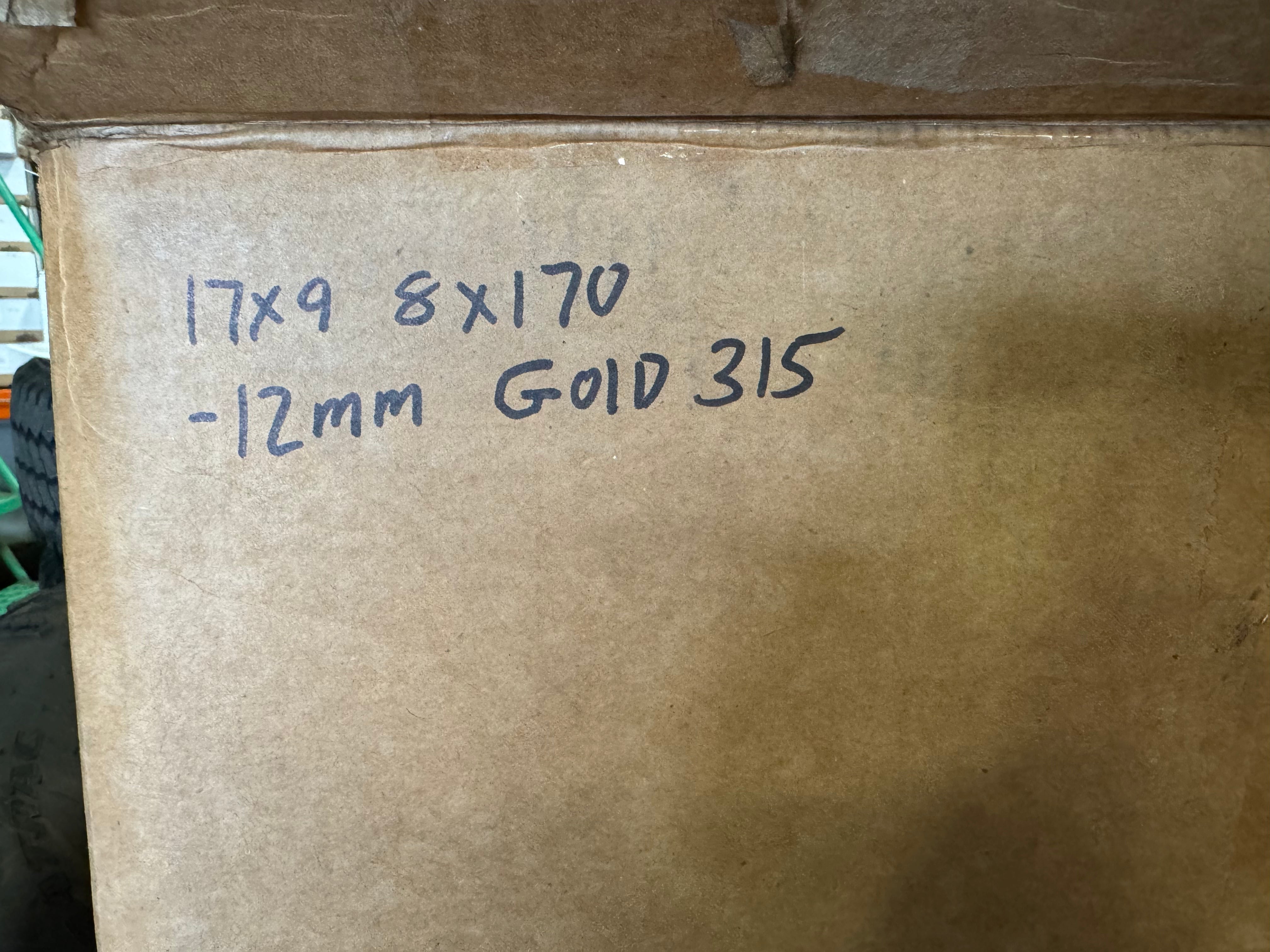 [Open Box] Method 315 Gold - 17x9, 8x170, -12 (Single Wheel)