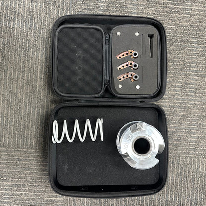 PRO R CLUTCH KIT (GARAGE SALE)