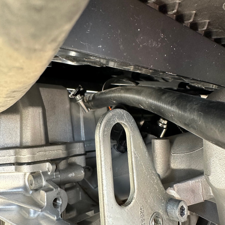 RZR Pro R Crankcase Breather Kit