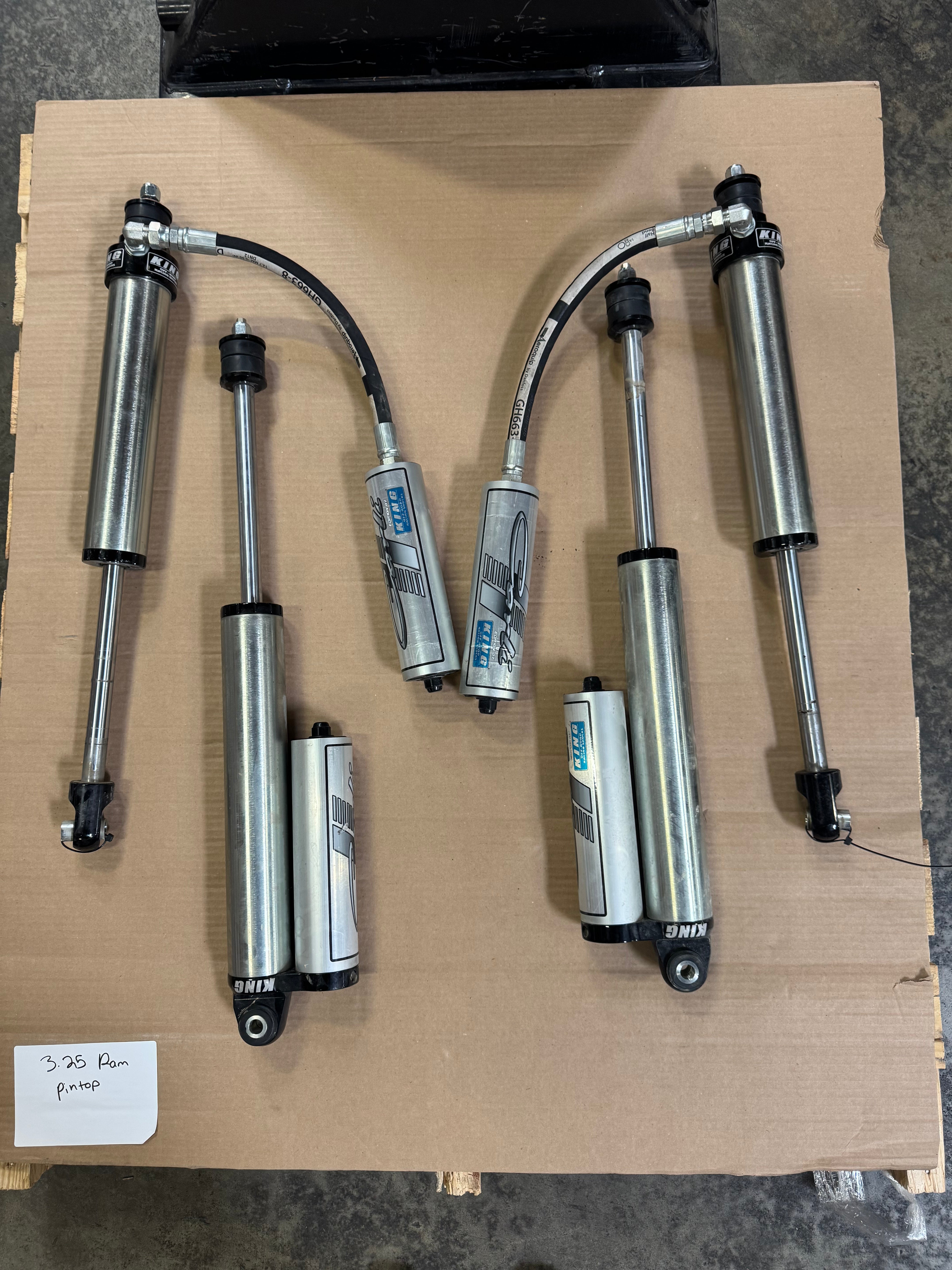 [Open Box] CARLI SUSPENSION 2014+ RAM 2500 3.25" KING PINTOP 2.5 SHOCK PACKAGE (Hemi)