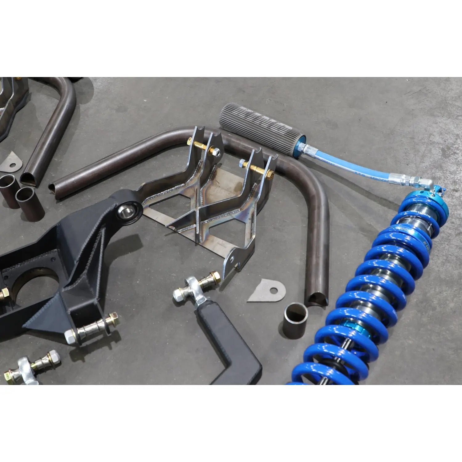 LSK 07-21 Toyota Tundra 4x4 / 2wd Race Kit - Image 4