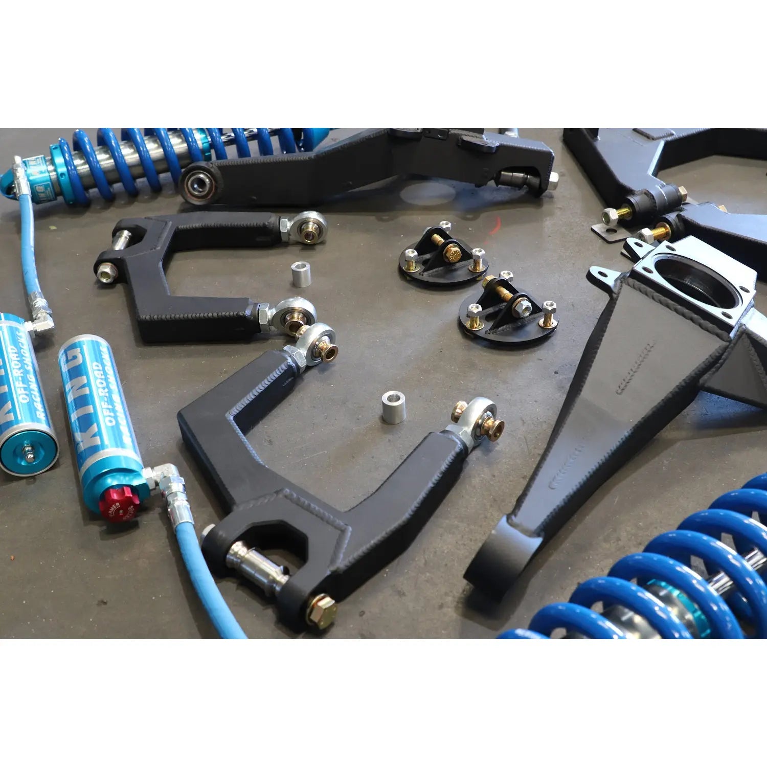 LSK 05+ Toyota Tacoma 2wd / 4wd Bolt On Long Travel Kit - Image 3