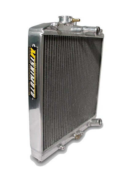 Mishimoto Universal Circle Track Radiator 31in x 19in x 3in Manual & Automatic Radiator